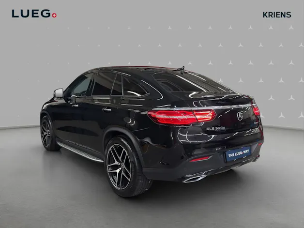Mercedes-Benz GLE 350 d 4M - Coupé - AMG / DISTRONIC / 360 Grad Kamera