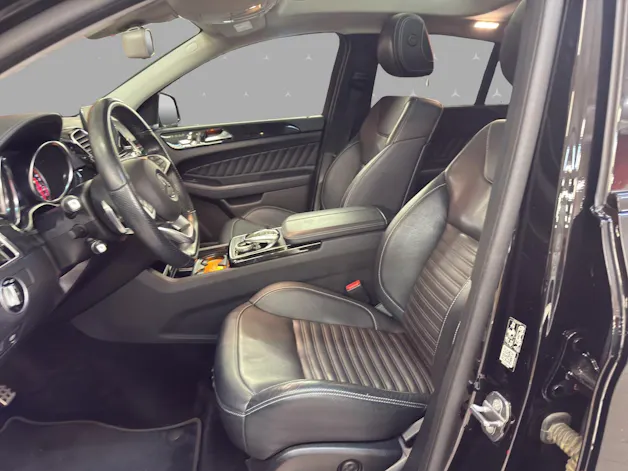 Mercedes-Benz GLE 350 d 4M - Coupé - AMG / DISTRONIC / 360 Grad Kamera