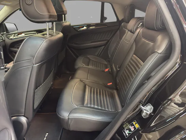 Mercedes-Benz GLE 350 d 4M - Coupé - AMG / DISTRONIC / 360 Grad Kamera