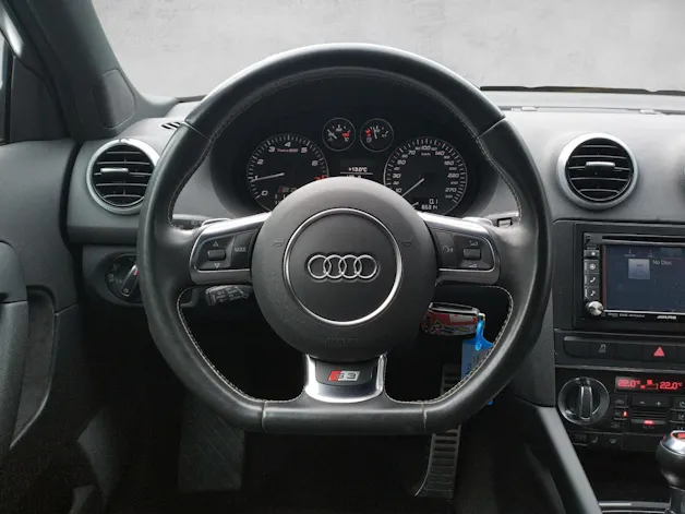 Audi S3 Sportback 2.0 TFSI quattro S-tronic
