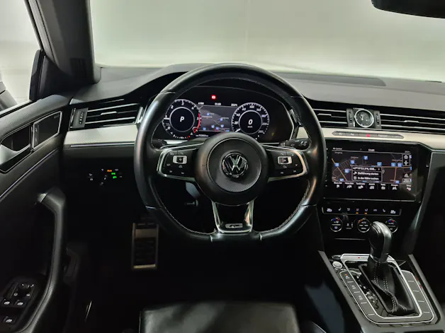 VW Arteon 2.0 TDI SCR BMT R-Line 4Motion DSG