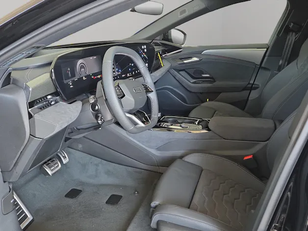 Audi A6 Avant e-tron quattro