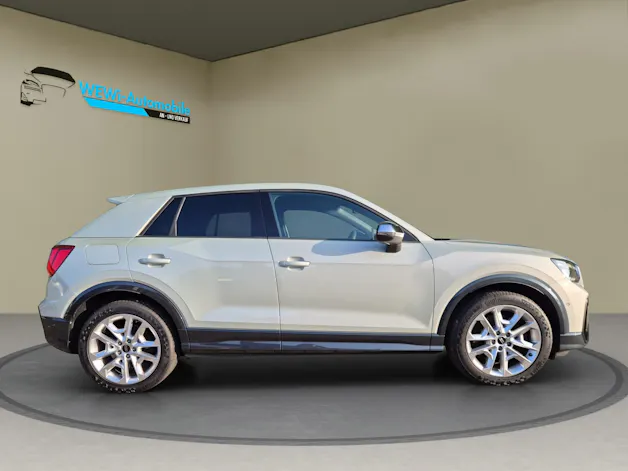 Audi SQ2 TFSI quattro S-tronic