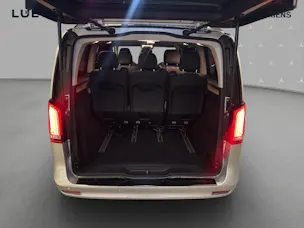 Mercedes-Benz V 250 d lang 4M / Sport / AHK 2500 kg / 360 Grad Kamera