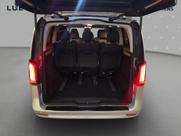 Mercedes-Benz V 250 d lang 4M / Sport / AHK 2500 kg / 360 Grad Kamera
