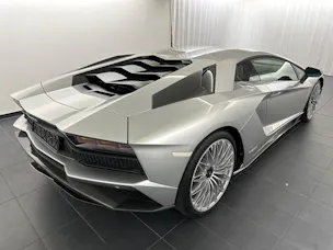 Lamborghini Aventador S LP740-4 Coupé E-Gear