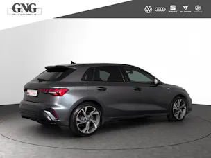 Audi A3 Sportback 35 TFSI S line Attraction S-tronic