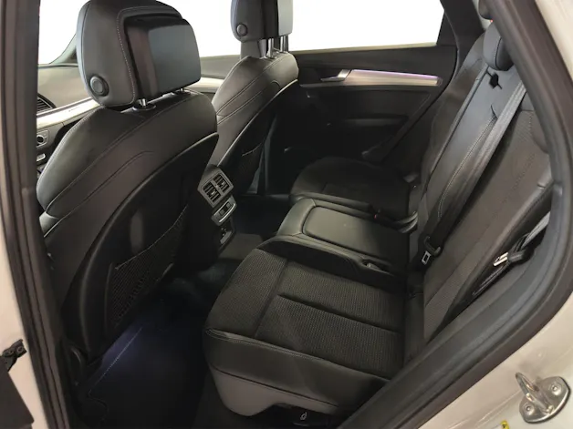 AUDI Q5 50 TFSI e PHEV Black Edition quattro S-tronic