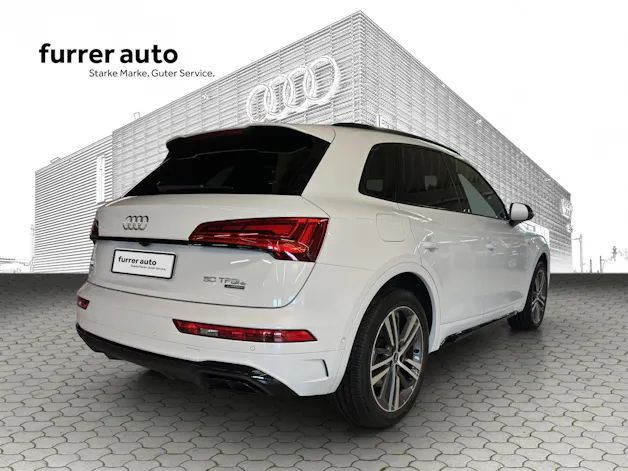 AUDI Q5 50 TFSI e PHEV Black Edition quattro S-tronic