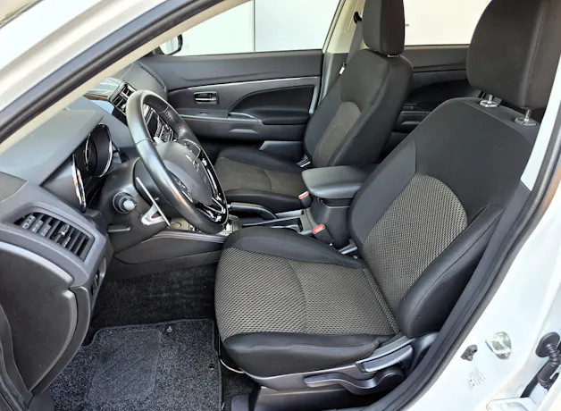 Mitsubishi ASX 2.0 MIVEC Style 2WD Automat