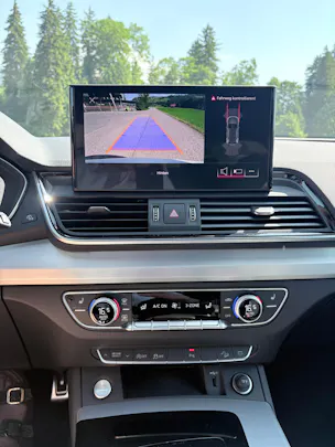 Audi Q5 40 TDI Black Edition quattro S-tronic *CH-Fahrzeug m. Servicepaket+Garantie*