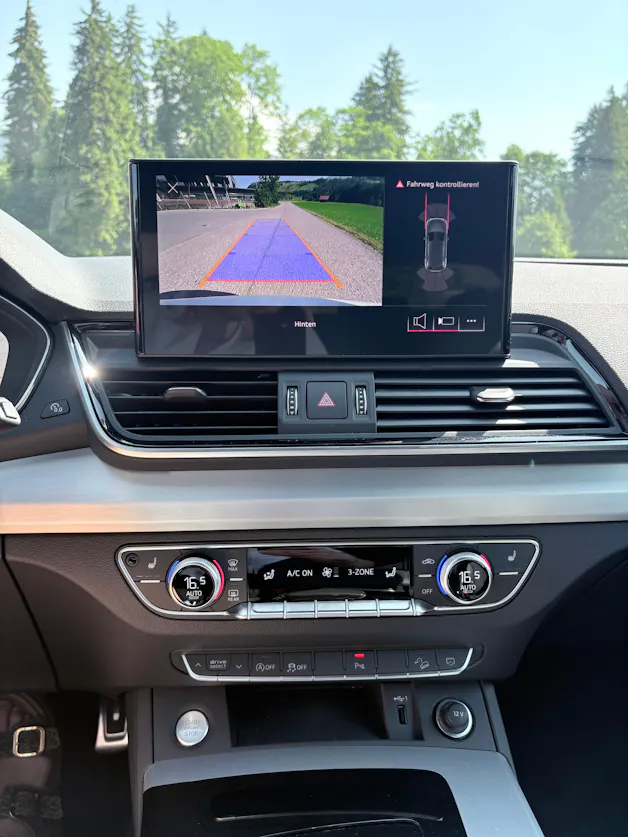 Audi Q5 40 TDI Black Edition quattro S-tronic *CH-Fahrzeug m. Servicepaket+Garantie*