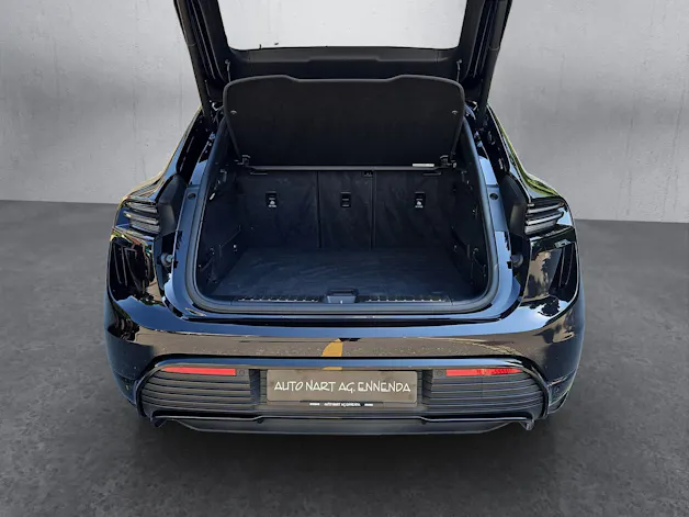 Porsche Macan Turbo 100kWh - 518km WLTP