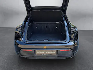 Porsche Macan Turbo 100kWh - 518km WLTP
