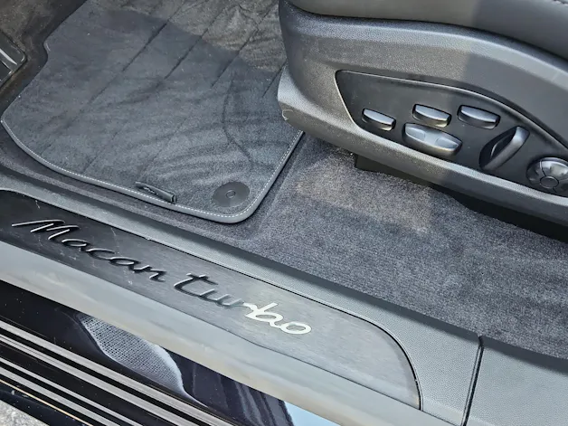 Porsche Macan Turbo 100kWh - 518km WLTP