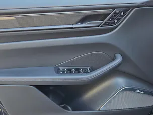 Porsche Macan Turbo 100kWh - 518km WLTP