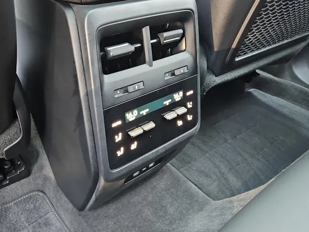 Porsche Macan Turbo 100kWh - 518km WLTP