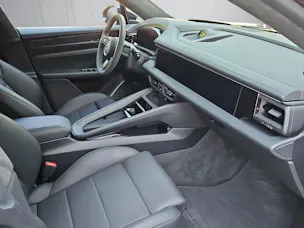 Porsche Macan Turbo 100kWh - 518km WLTP