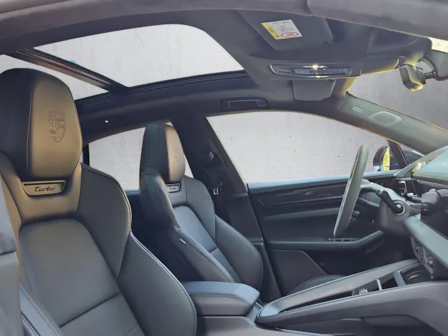 Porsche Macan Turbo 100kWh - 518km WLTP