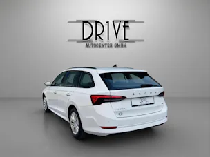 Škoda Octavia Combi 2.0 TDI DSG Ambition 4x4
