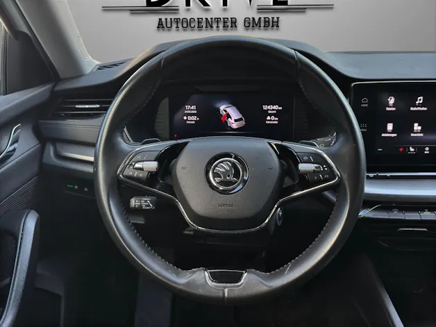 Škoda Octavia Combi 2.0 TDI DSG Ambition 4x4