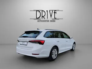 Škoda Octavia Combi 2.0 TDI DSG Ambition 4x4