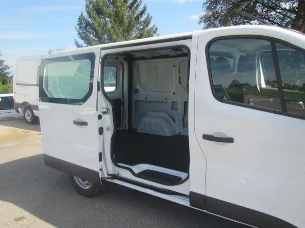 NISSAN Primastar dCi 150 3.0 L1H1 Acenta