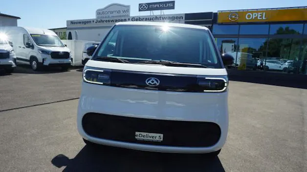 Maxus eDeliver 5 L1 64kWh