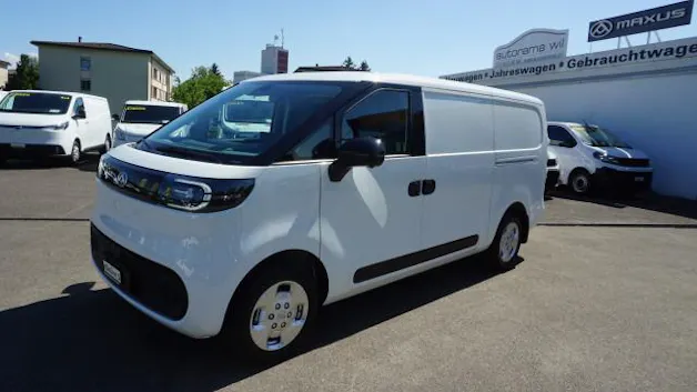 Maxus eDeliver 5 L1 64kWh
