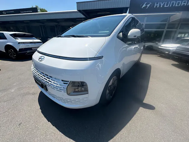 Hyundai Staria Premium 2.2 CRDi Vertex 4WD A