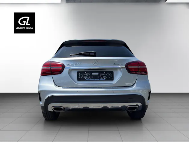 Mercedes-Benz GLA 250 AMG Line 4Matic