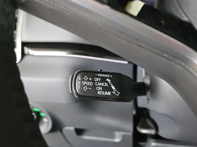SKODA Karoq 1.5 TSI Dynamic DSG