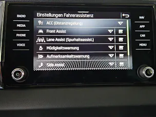 Škoda Karoq 1.5 TSI Dynamic DSG