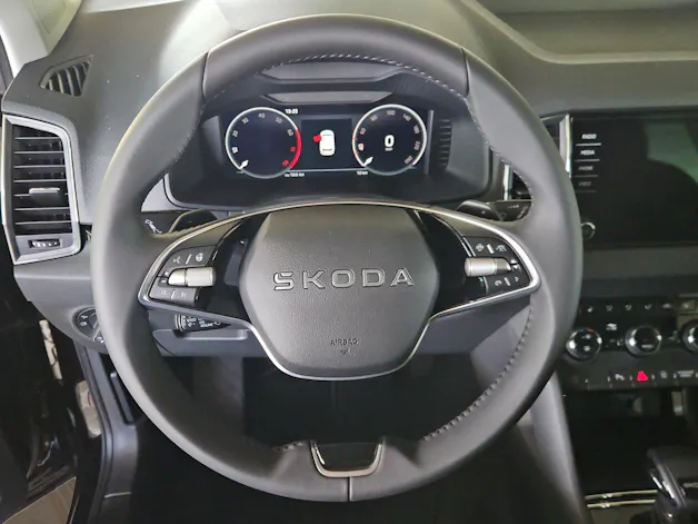 SKODA Karoq 1.5 TSI Dynamic DSG