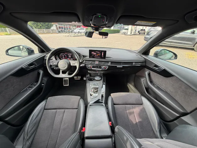 Audi A4 Avant 2.0 TFSI Sport quattro S-tronic