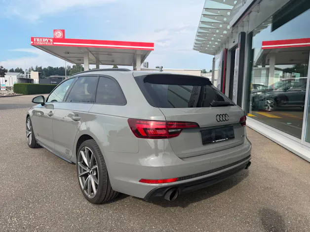 Audi A4 Avant 2.0 TFSI Sport quattro S-tronic