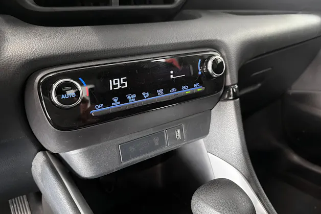 Toyota Yaris 1.5 Comfort e-CVT