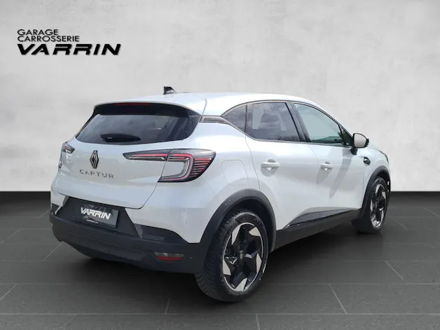 Renault Captur 1.3 TCe 140 techno