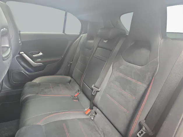 Mercedes-Benz A 200 AMG Line