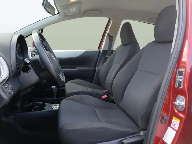 Toyota Yaris 1.5 VVT-i HSD Luna