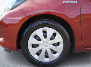 Toyota Yaris 1.5 VVT-i HSD Luna