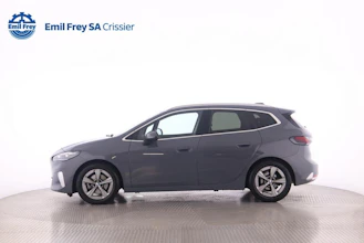 https://vehicle.imgix.net/4369828/4d3a115f-8282-4e26-91d6-99663308c09c.jpg