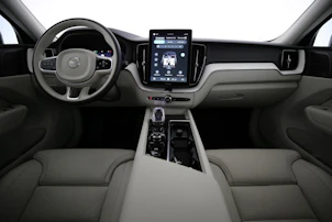 immagine del veicolo VOLVO XC60 2.0 B5 MH Ultra Dark AWD