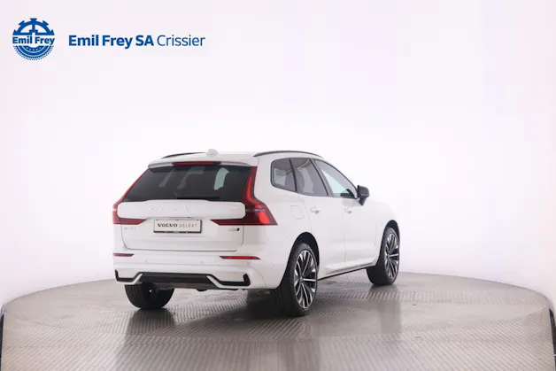 Volvo XC60 2.0 B5 MH Ultra Dark AWD