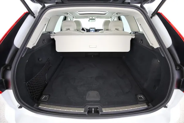 Volvo XC60 2.0 B5 MH Ultra Dark AWD