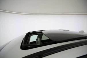 immagine del veicolo VOLVO XC60 2.0 B5 MH Ultra Dark AWD