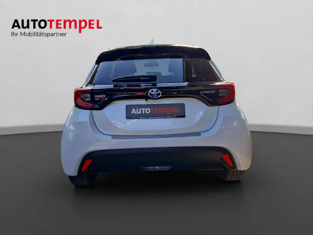 Toyota Yaris 1.5 VVT-i HSD Trend 41667/069