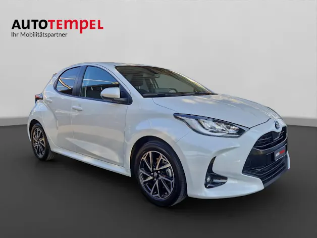 Toyota Yaris 1.5 VVT-i HSD Trend 41667/069