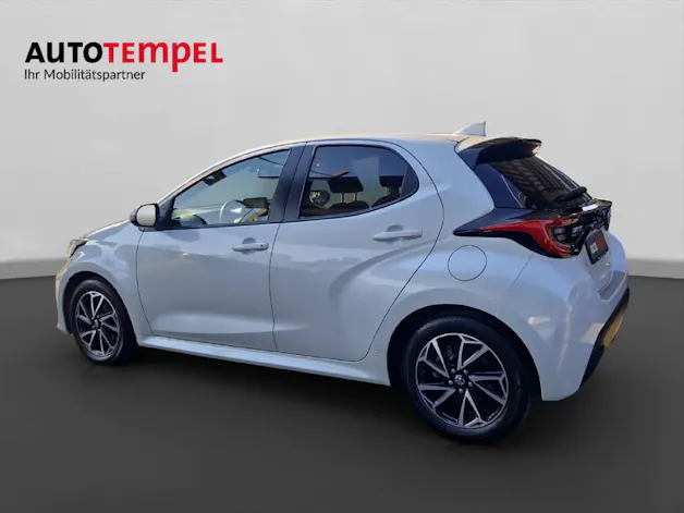 Toyota Yaris 1.5 VVT-i HSD Trend 41667/069