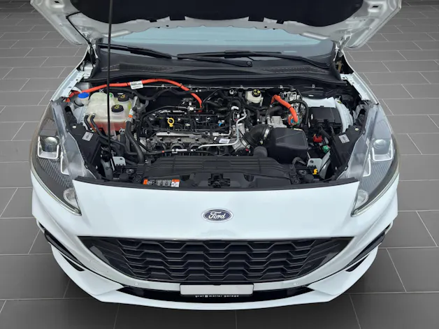 Ford Kuga 2.5 Hybrid ST-Line 4x4